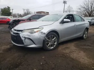 2017 TOYOTA CAMRY