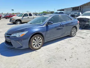 2015 TOYOTA CAMRY