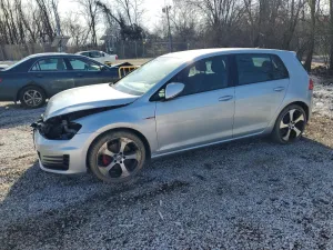 2016 VOLKSWAGEN GTI