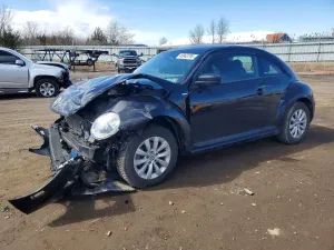 2016 VOLKSWAGEN BEETLE