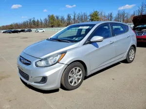 2012 HYUNDAI ACCENT