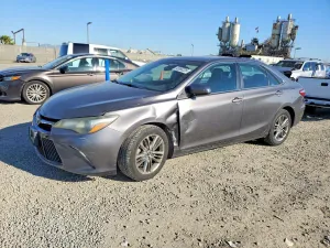 2015 TOYOTA CAMRY