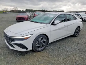 2024 HYUNDAI ELANTRA
