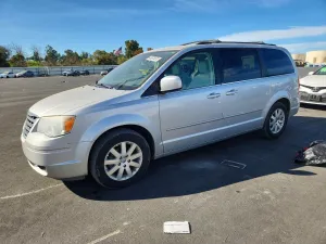 2008 CHRYSLER MINIVAN
