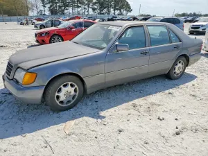 1993 MERCEDES-BENZ 400-CLASS