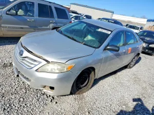 2011 TOYOTA CAMRY