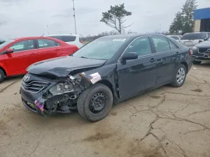 2010 TOYOTA CAMRY