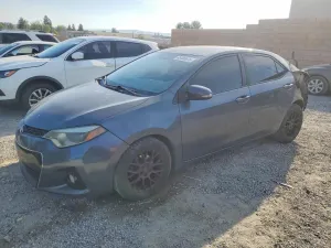 2015 TOYOTA COROLLA