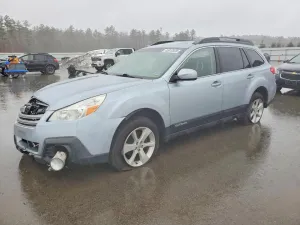 2013 SUBARU OUTBACK 2