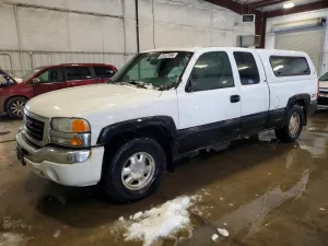 2003 GMC SIERRA