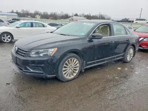 2016 VOLKSWAGEN PASSAT