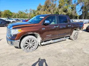 2017 TOYOTA TUNDRA