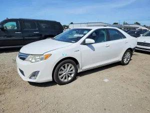 2013 TOYOTA CAMRY HYB