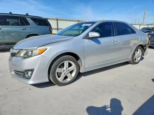 2013 TOYOTA CAMRY