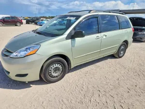 2006 TOYOTA SIENNA