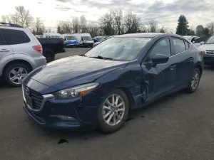 2018 MAZDA 3