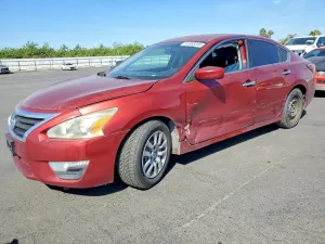2014 NISS ALTIMA