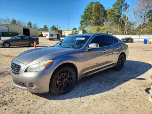 2012 INFINITI M37