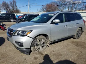 2017 NISSAN PATHFINDER