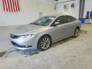 2016 CHRYSLER 200