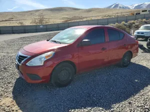 2015 NISSAN VERSA