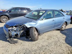 2002 TOYOTA CAMRY LE V