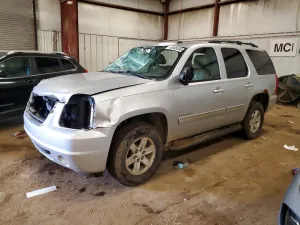 2012 GMC YUKON