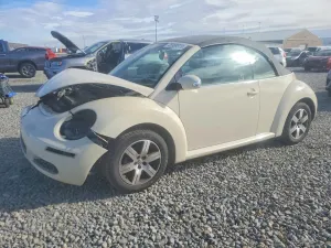 2006 VOLKSWAGEN BEETLE