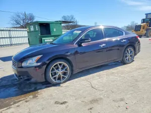 2010 NISSAN MAXIMA