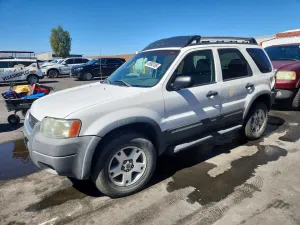 2004 FORD ESCAPE