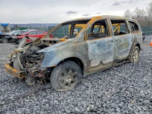 2010 CHRYSLER MINIVAN
