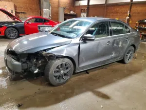 2013 VOLKSWAGEN JETTA