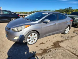 2012 HYUNDAI ELANTRA