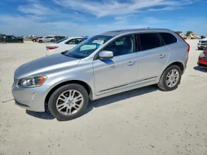 2015 VOLVO XC60