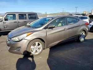 2013 HYUNDAI ELANTRA