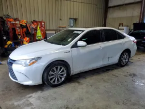 2017 TOYOTA CAMRY