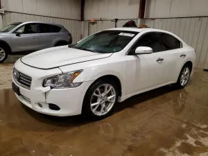 2014 NISSAN MAXIMA