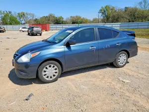 2016 NISSAN VERSA