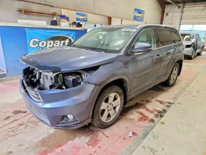 2016 TOYOTA HIGHLANDER