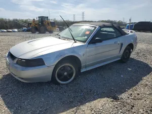 2003 FORD MUSTANG