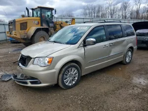 2013 CHRYSLER MINIVAN