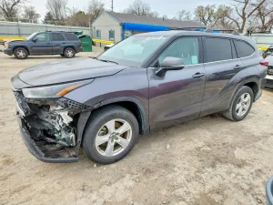 2022 TOYOTA HIGHLANDER