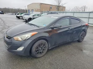 2012 HYUNDAI ELANTRA