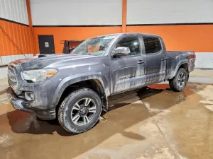 2016 TOYOTA TACOMA