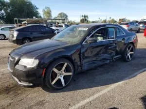 2016 CHRYSLER 300