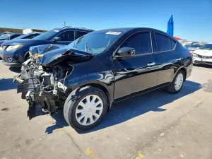 2015 NISSAN VERSA