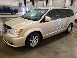 2011 CHRYSLER MINIVAN