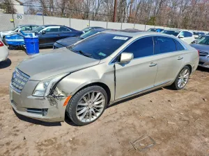 2014 CADILLAC XTS