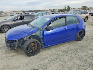 2016 VOLKSWAGEN GOLF