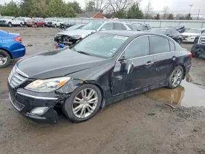 2013 HYUNDAI GENESIS